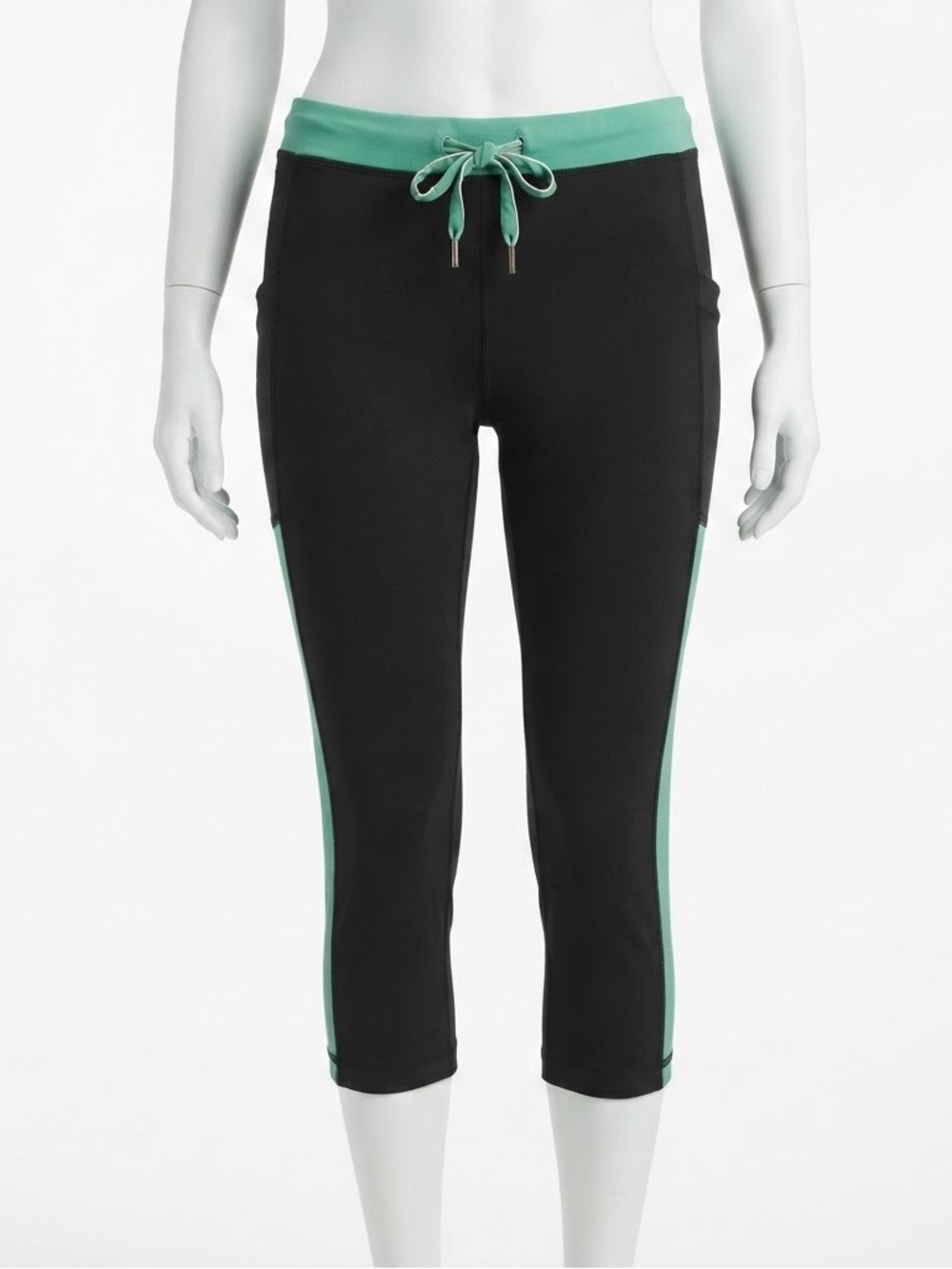 Lululemon Beach Runner Crop Size 10 Very Green Black Power Luxtreme W6926S